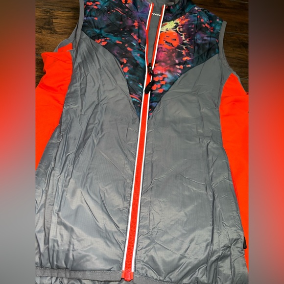 REVERSIBLE Mission - Vest - Picture 13 of 16